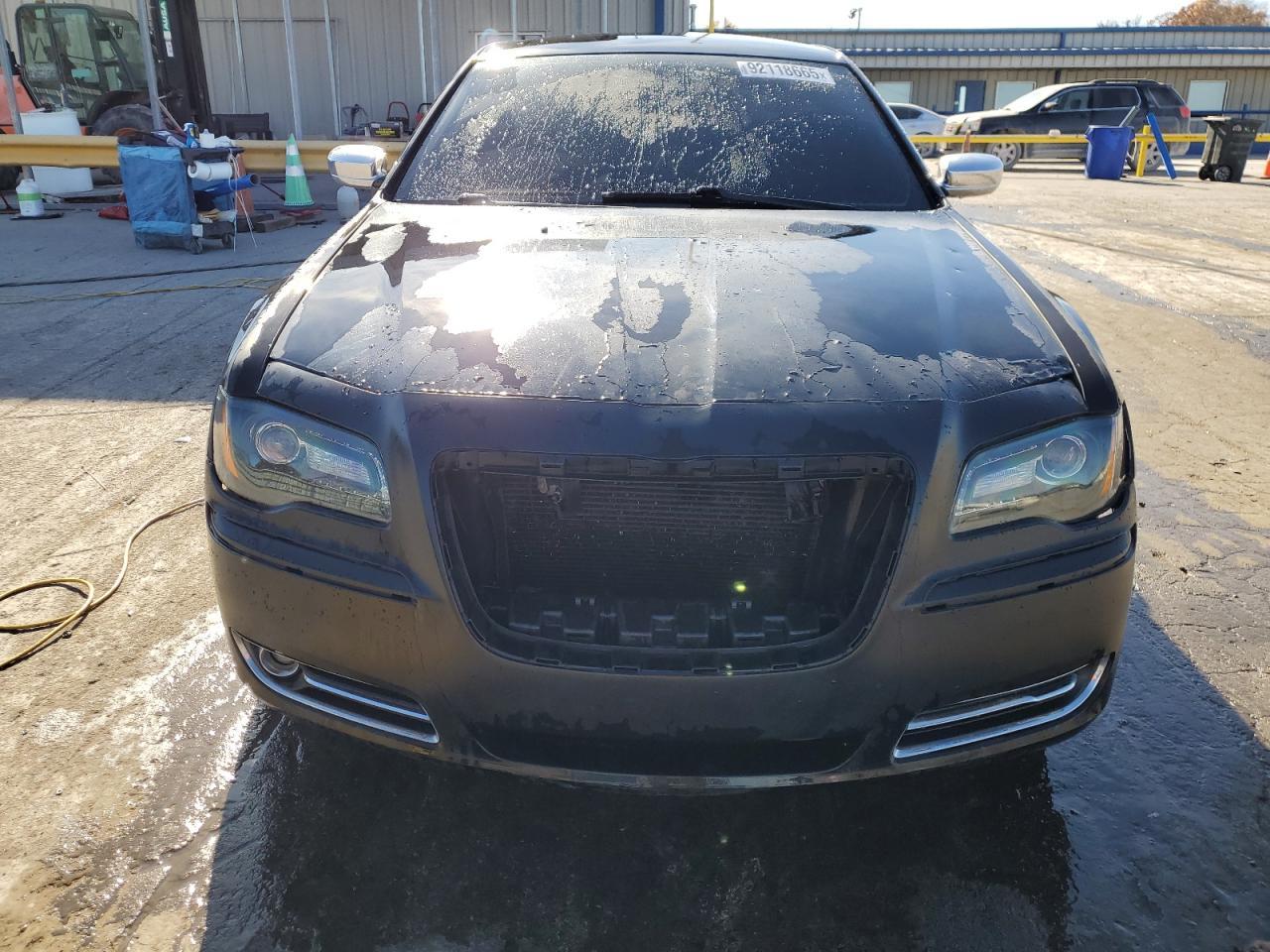 2012 Chrysler 300 Limited - Фото 5
