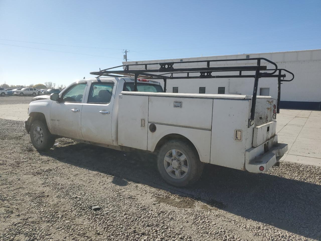 2013 Chevrolet Silverado Utility / Service Truck - Фото 2