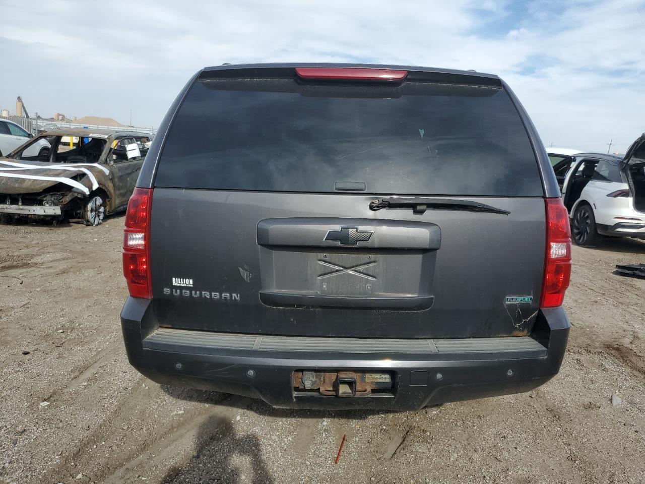 2010 Chevrolet Suburban K1500 Lt - Фото 6