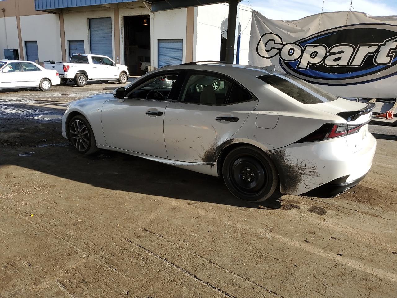 2020 Lexus Is 300 - Фото 2