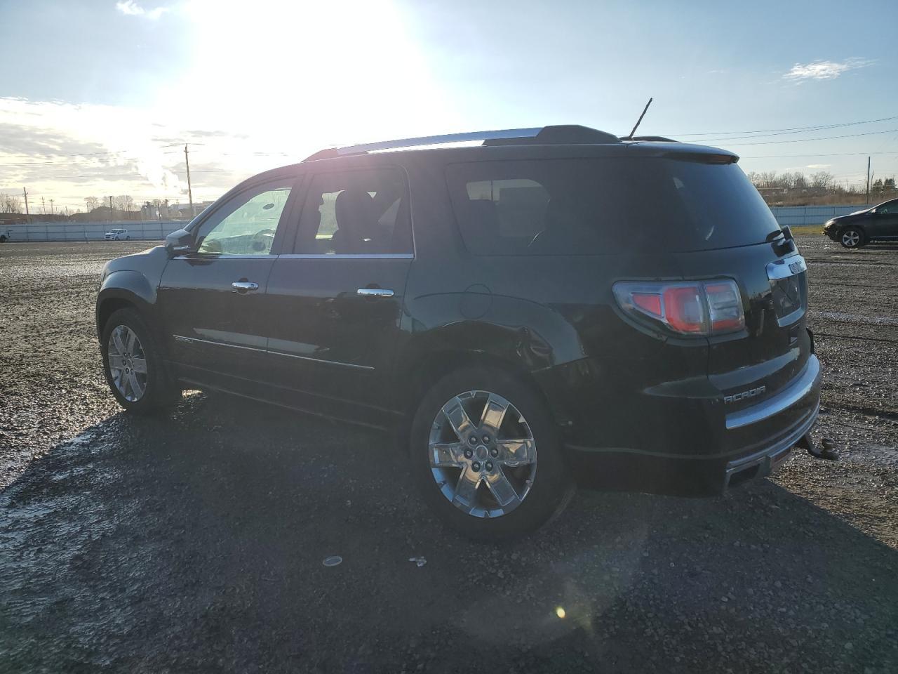 2014 GMC Acadia Denali - Фото 2