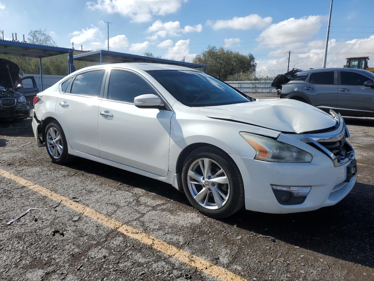 2013 Nissan Altima 2.5/S/Sv/Sl - Фото 4