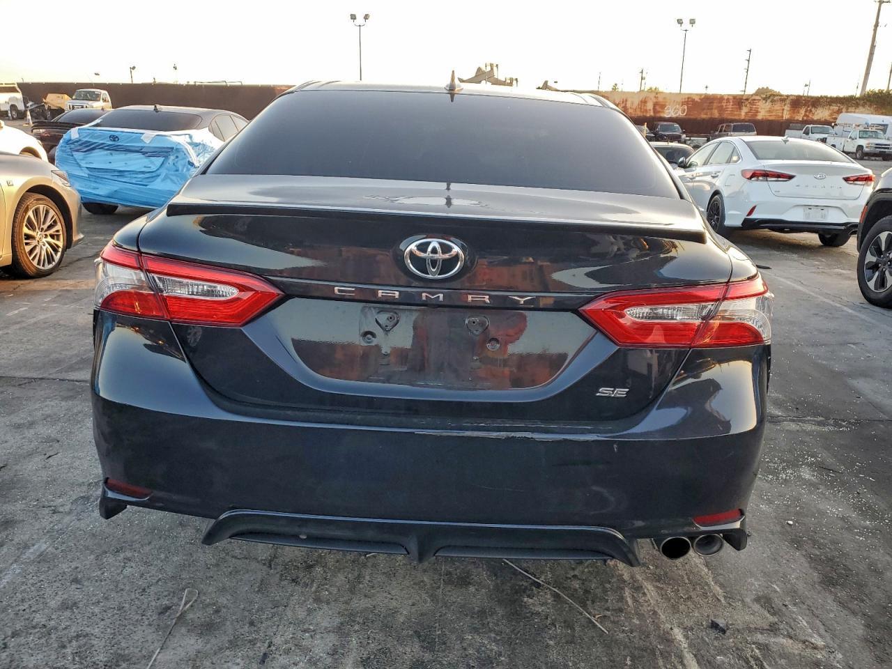 2019 Toyota Camry L - Image 6