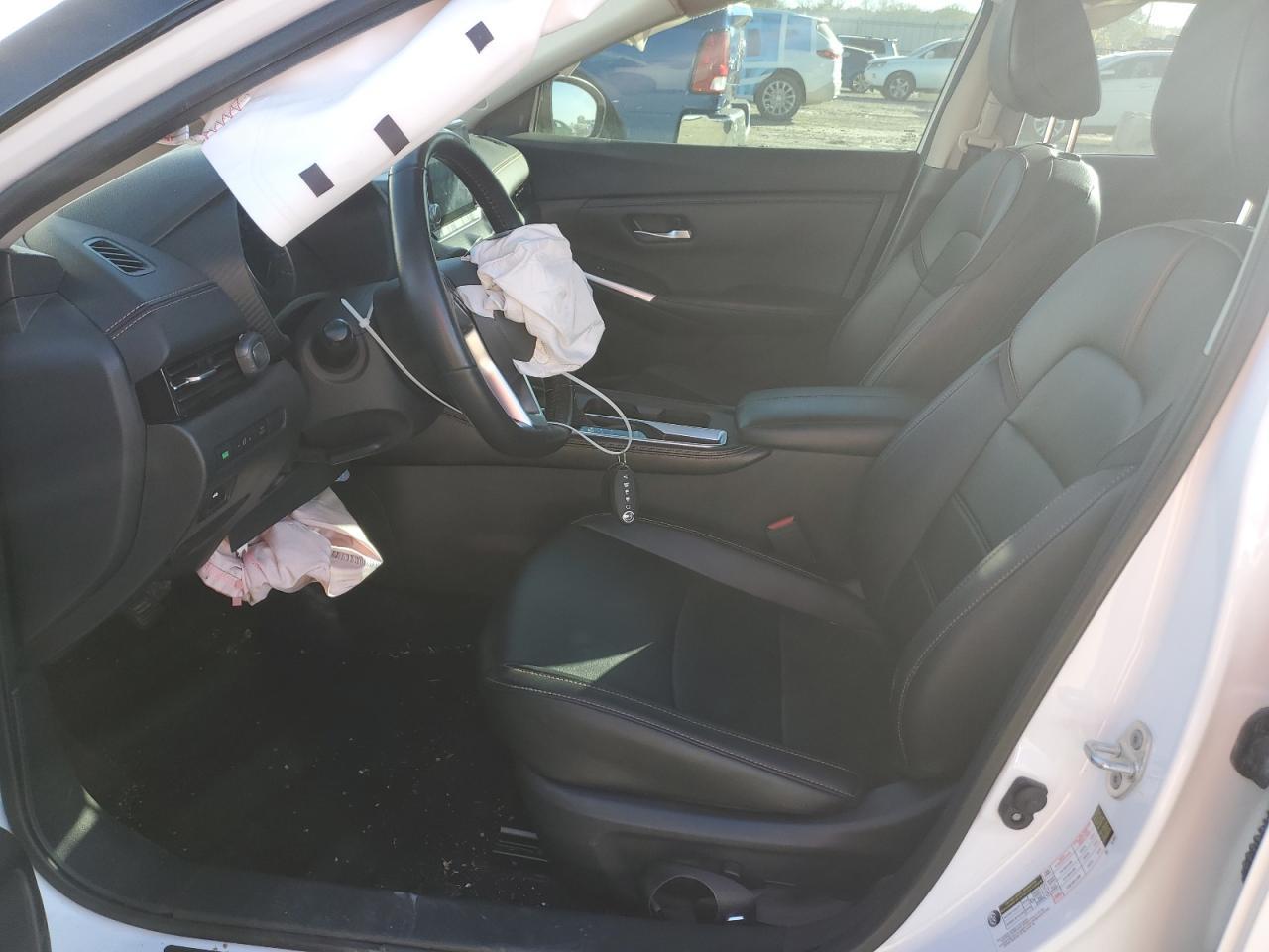 2021 Nissan Sentra Sr - Image 7