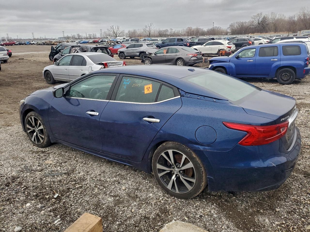 2017 Nissan Maxima 3.5S - Image 2