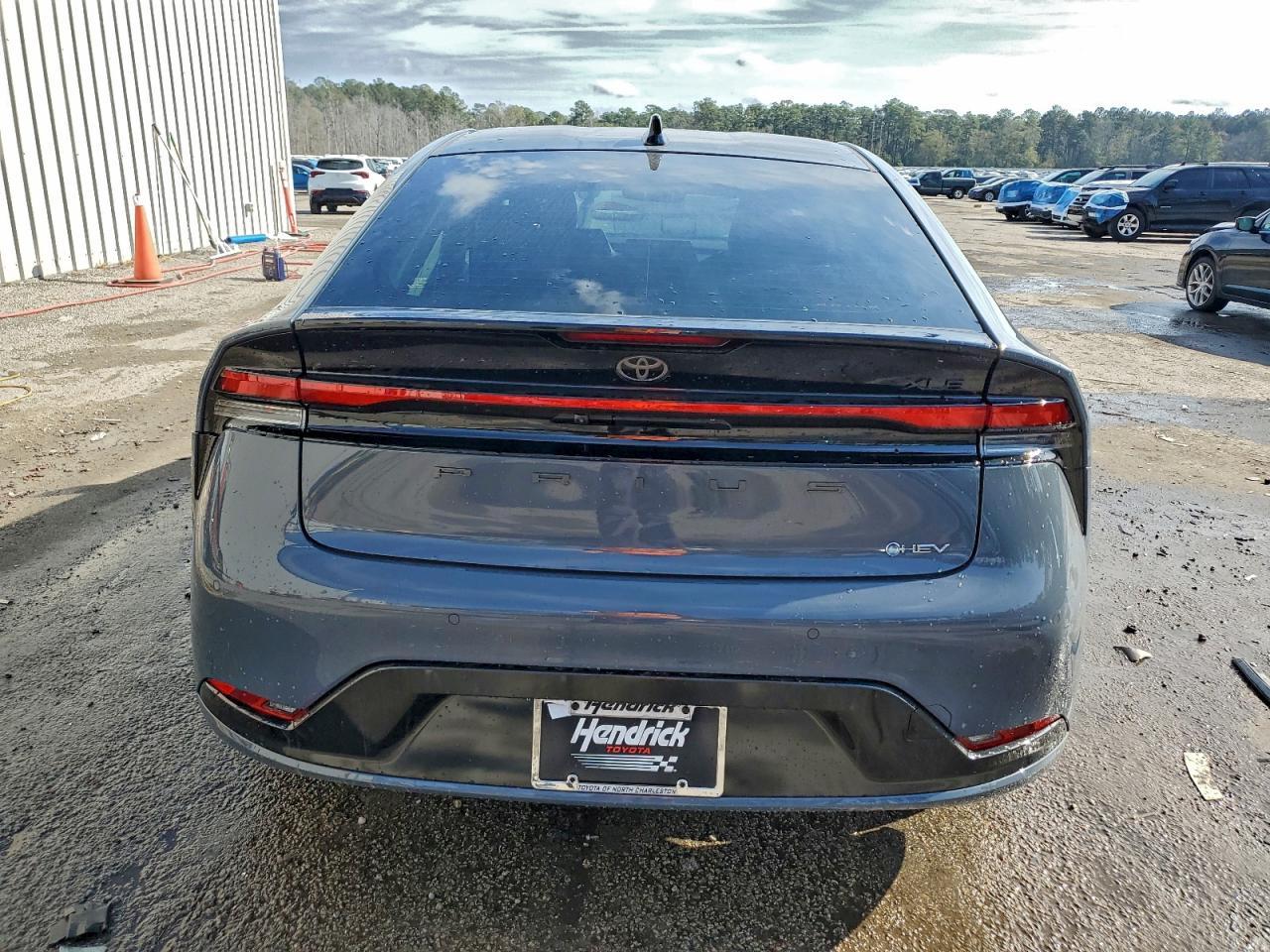 2026 Toyota Prius Le - Фото 6