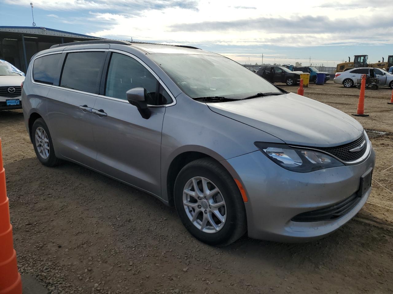 2020 Chrysler Voyager Lxi - Image 4