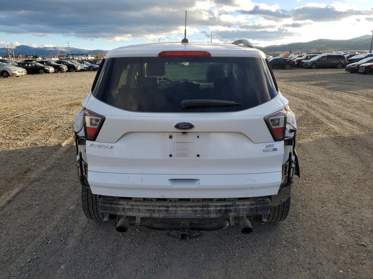 2017 Ford Escape Se - Фото 6