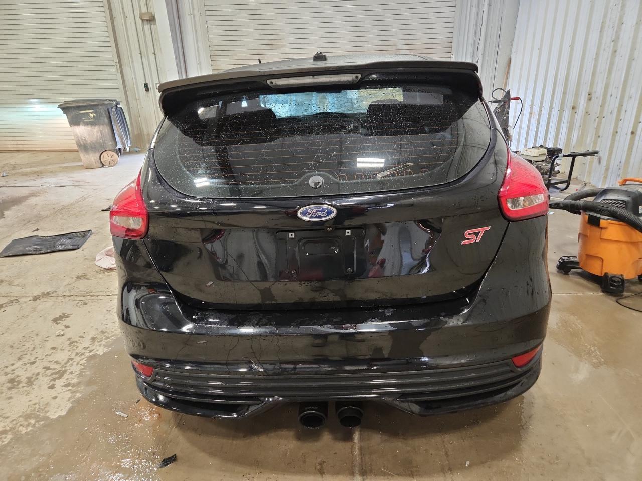 2017 Ford Focus St - Image 6