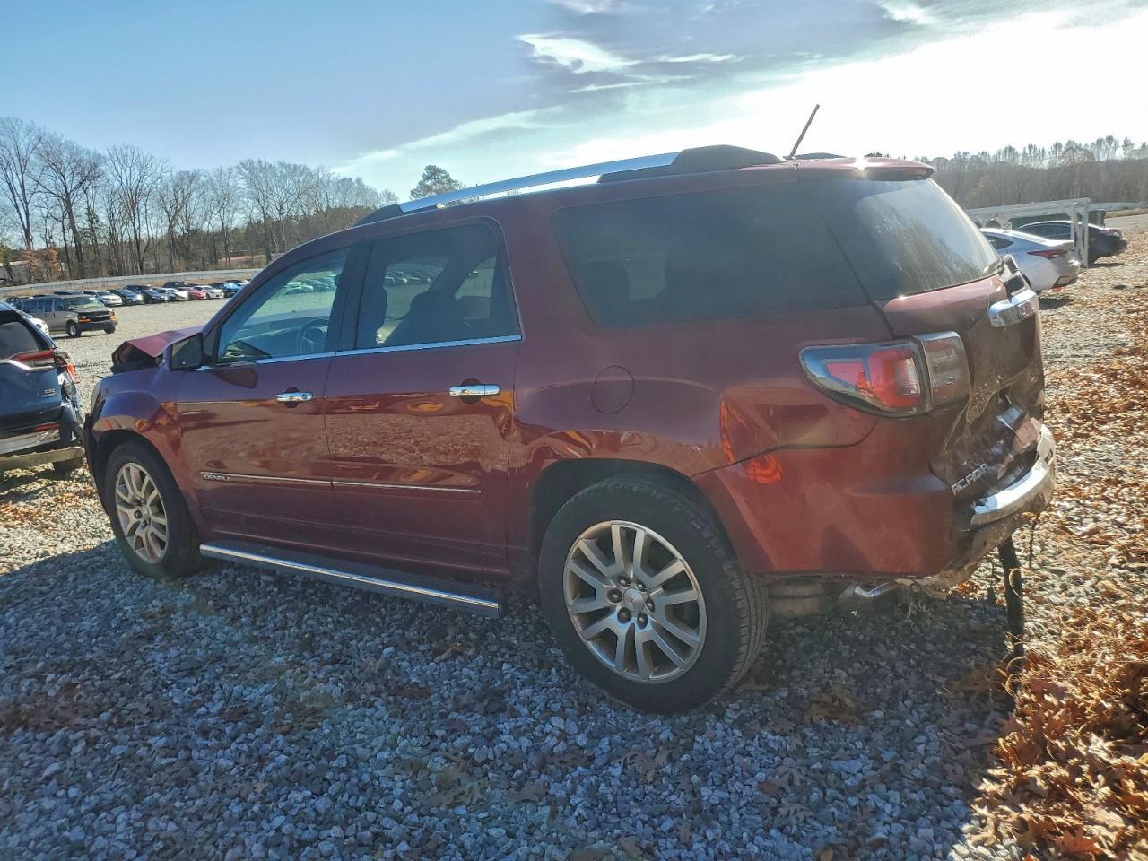 2015 GMC Acadia Denali - Фото 2