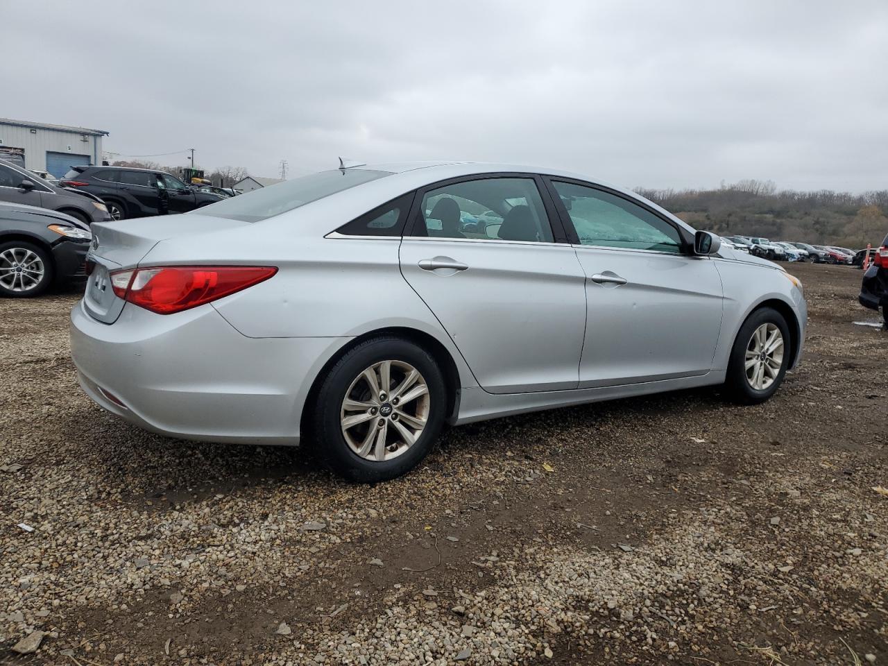 2013 Hyundai Sonata Gls - Фото 3