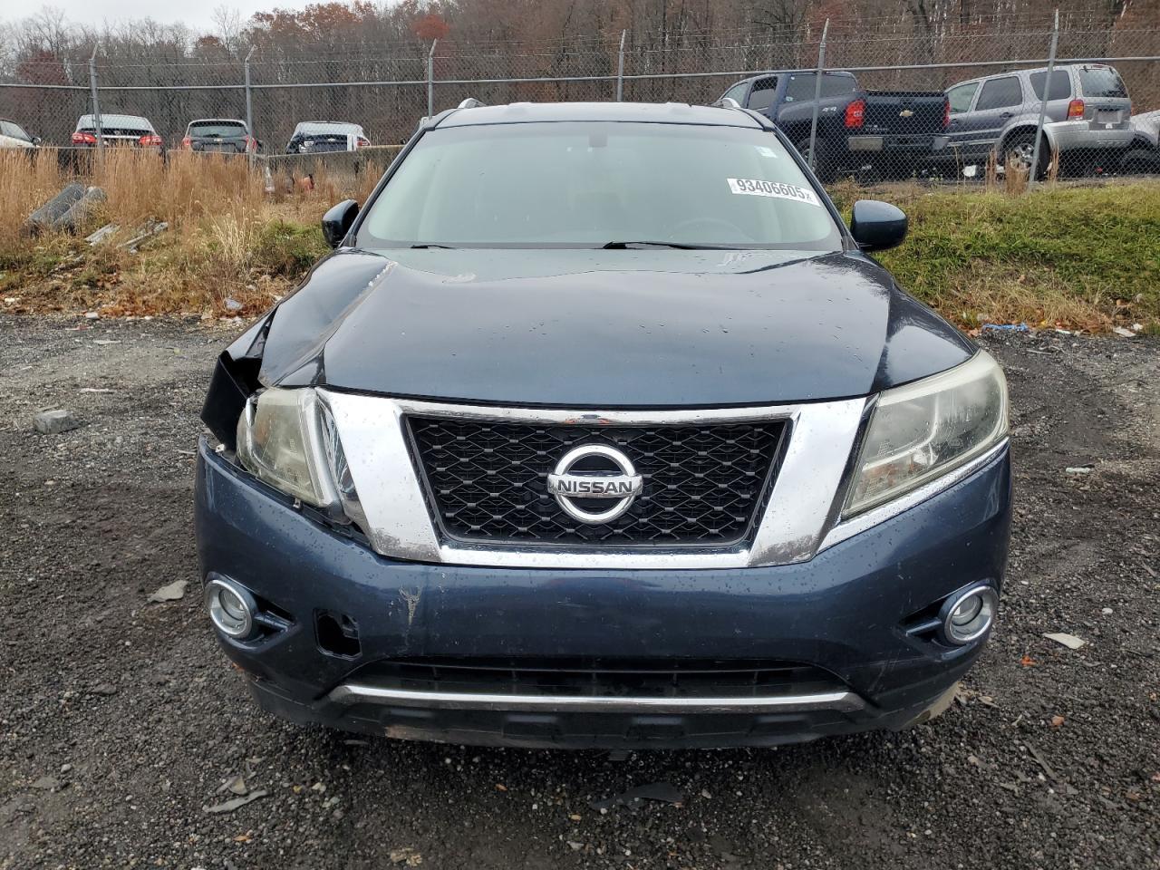 2015 Nissan Pathfinder S - Фото 5