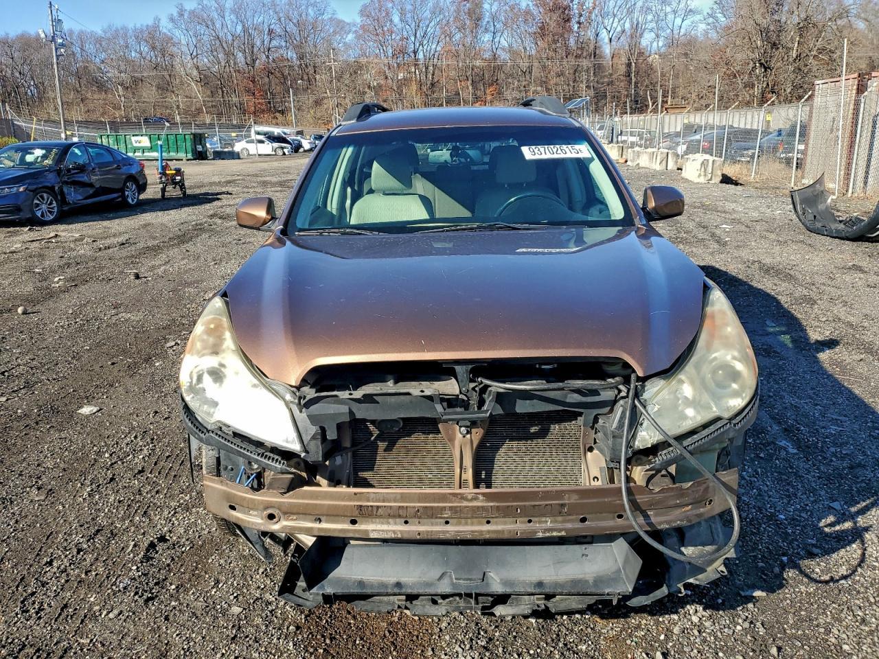 2011 Subaru Outback 2.5I Premium - Image 5