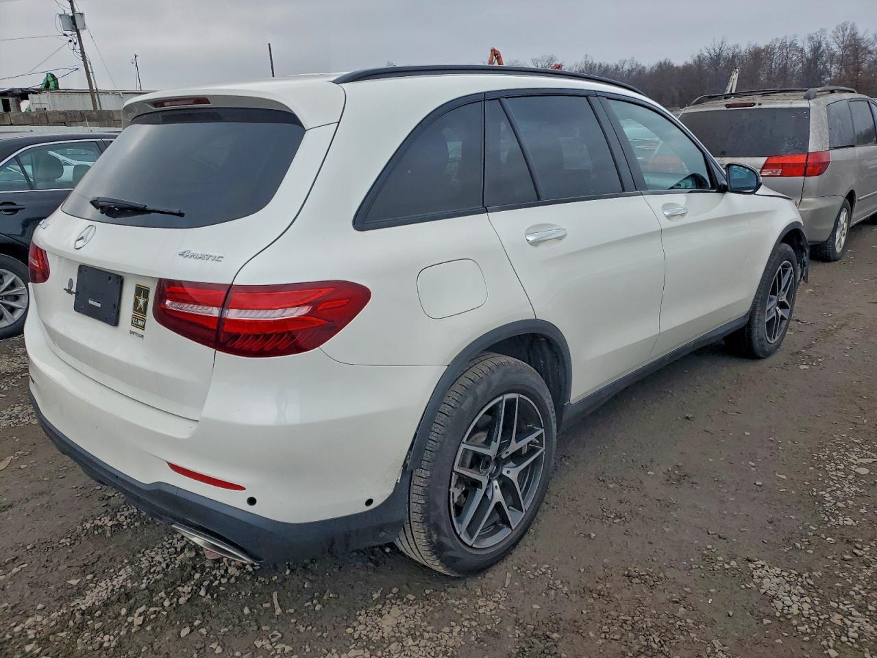 2019 Mercedes-Benz Glc 300 4Matic - Фото 3