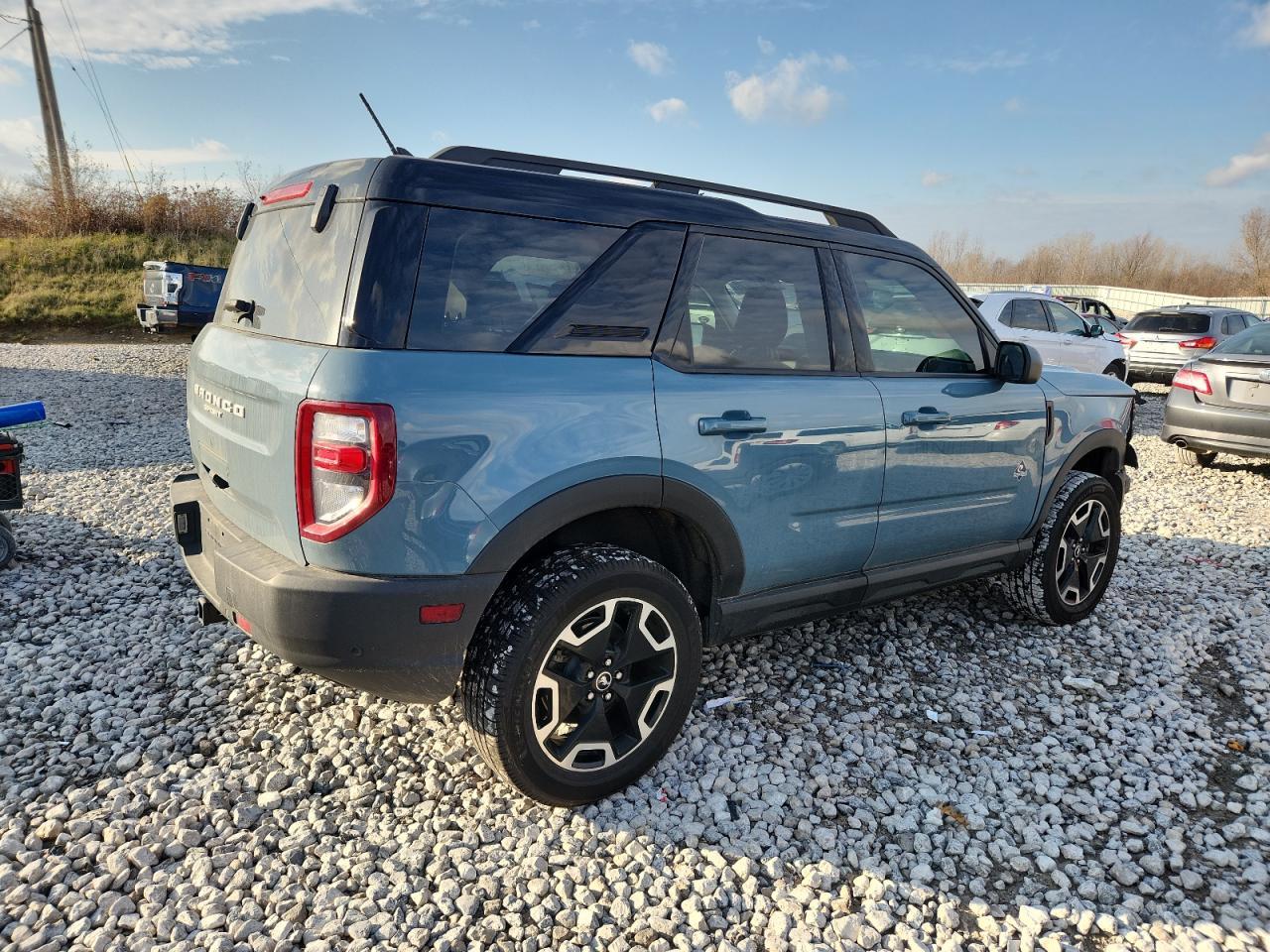 2021 Ford Bronco Sport Outer Banks - Image 3