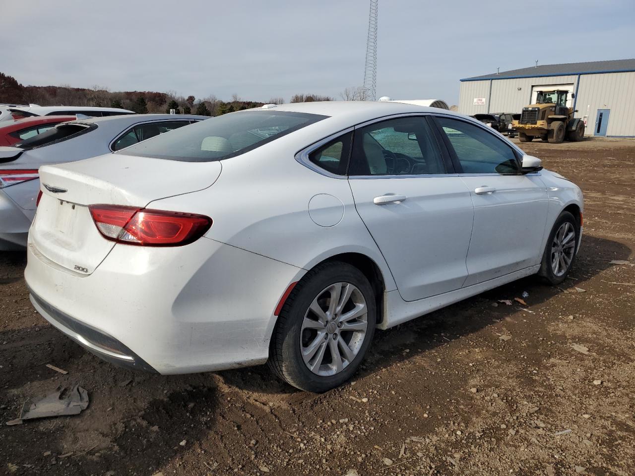 2015 Chrysler 200 Limited - Фото 3