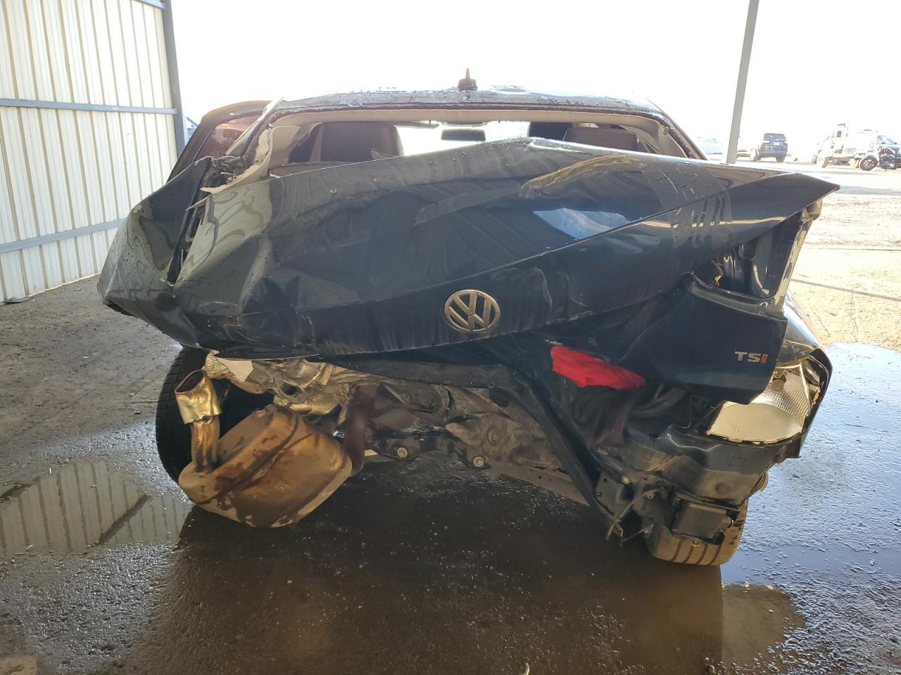 2018 Volkswagen Passat S - Фото 6