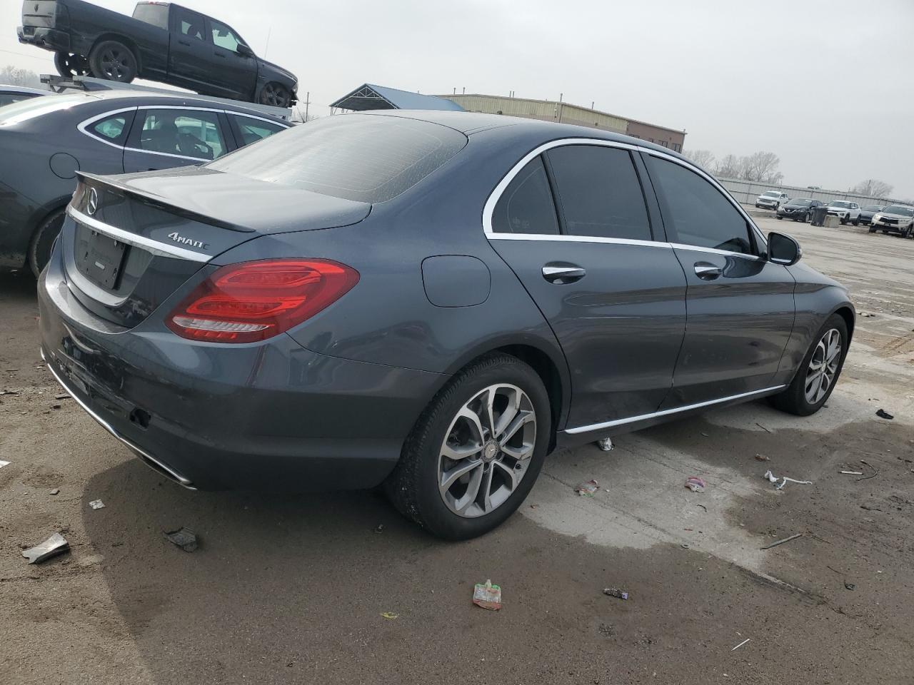 2016 Mercedes-Benz C 300 4Matic - Image 3