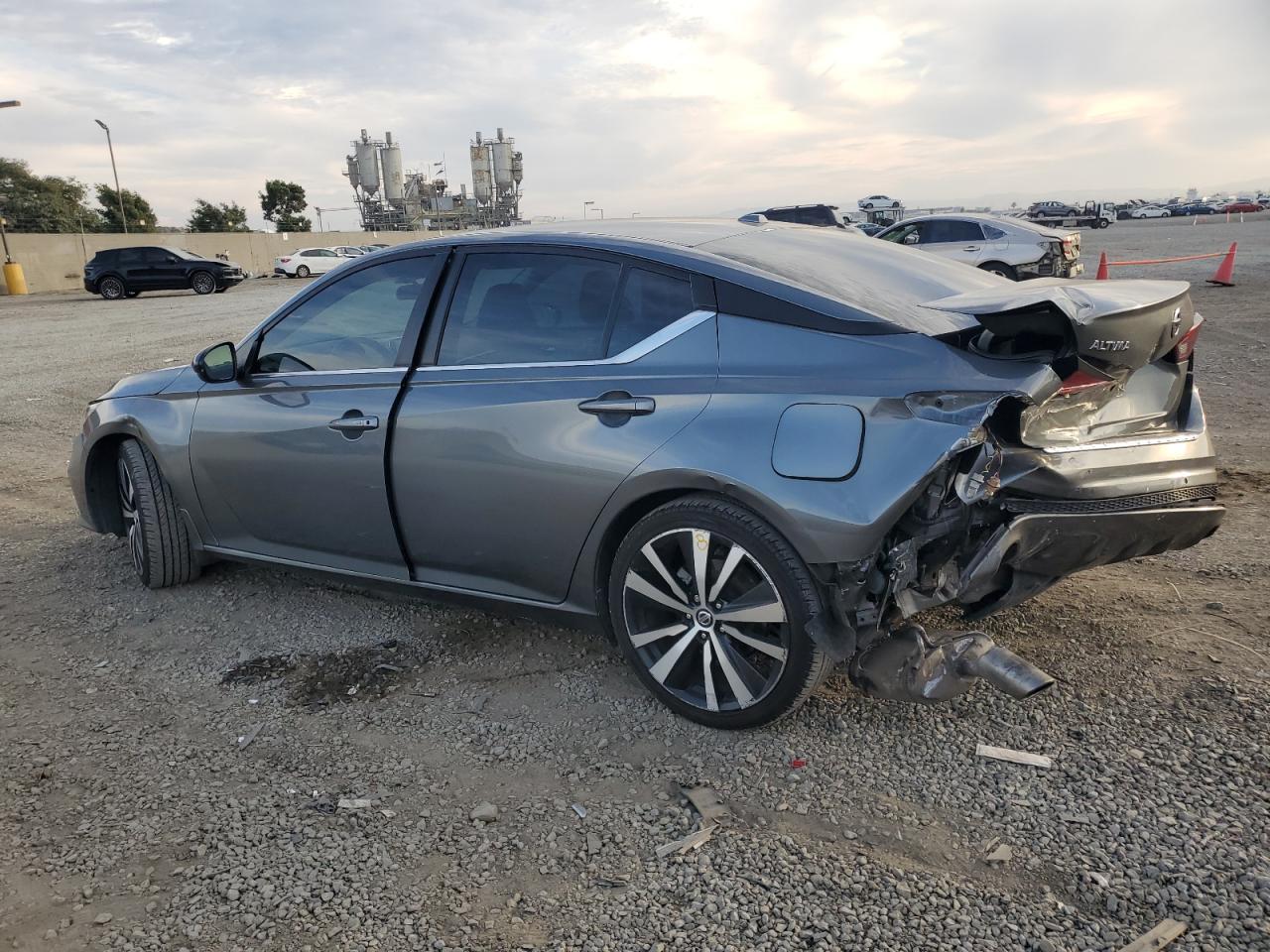 2020 Nissan Altima Sr - Фото 2