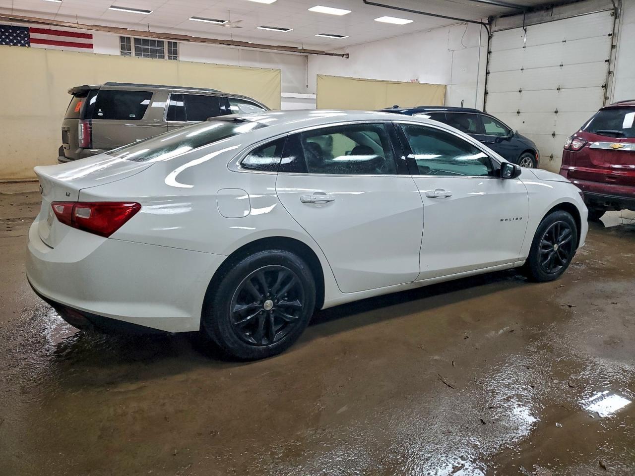 2018 Chevrolet Malibu Lt - Фото 3