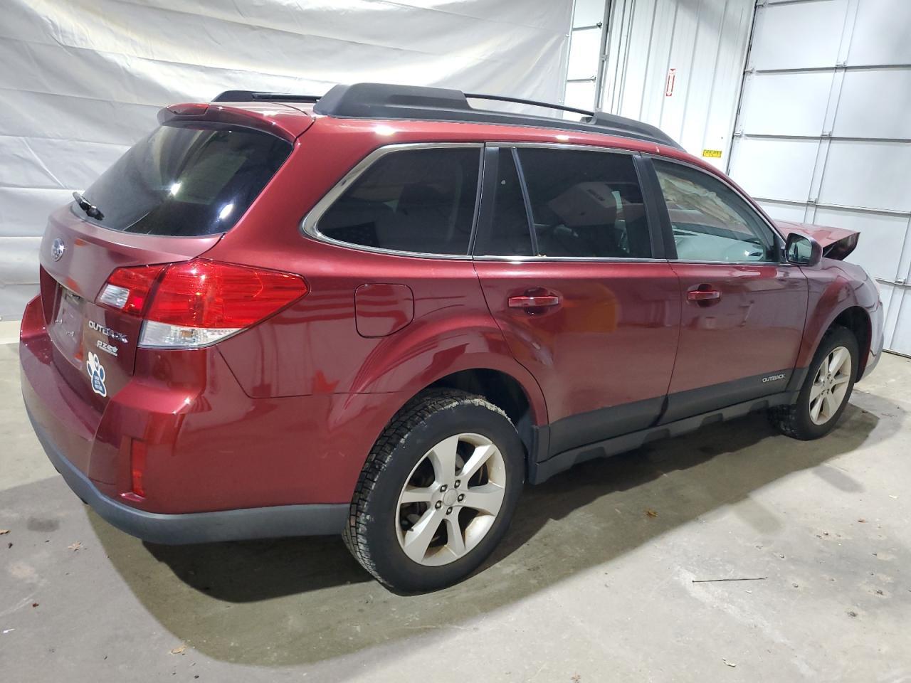 2013 Subaru Outback 2.5I Premium - Image 3