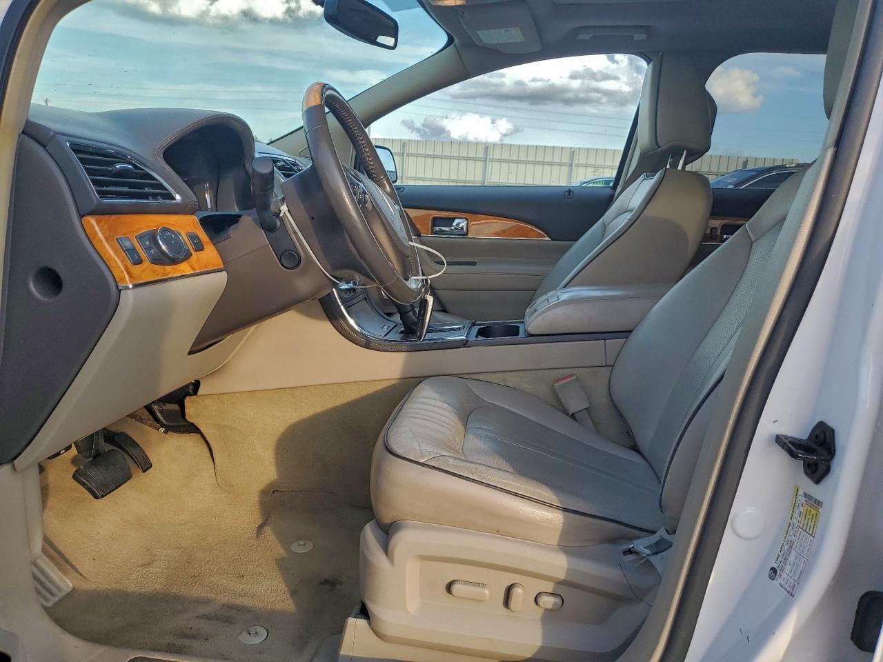 2012 Lincoln Mkx - Image 7