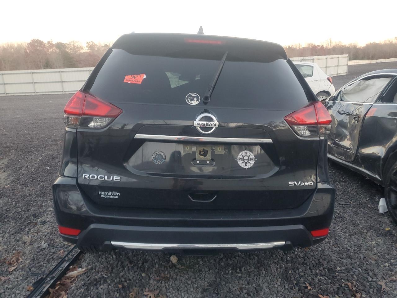 2017 Nissan Rogue S - Фото 6