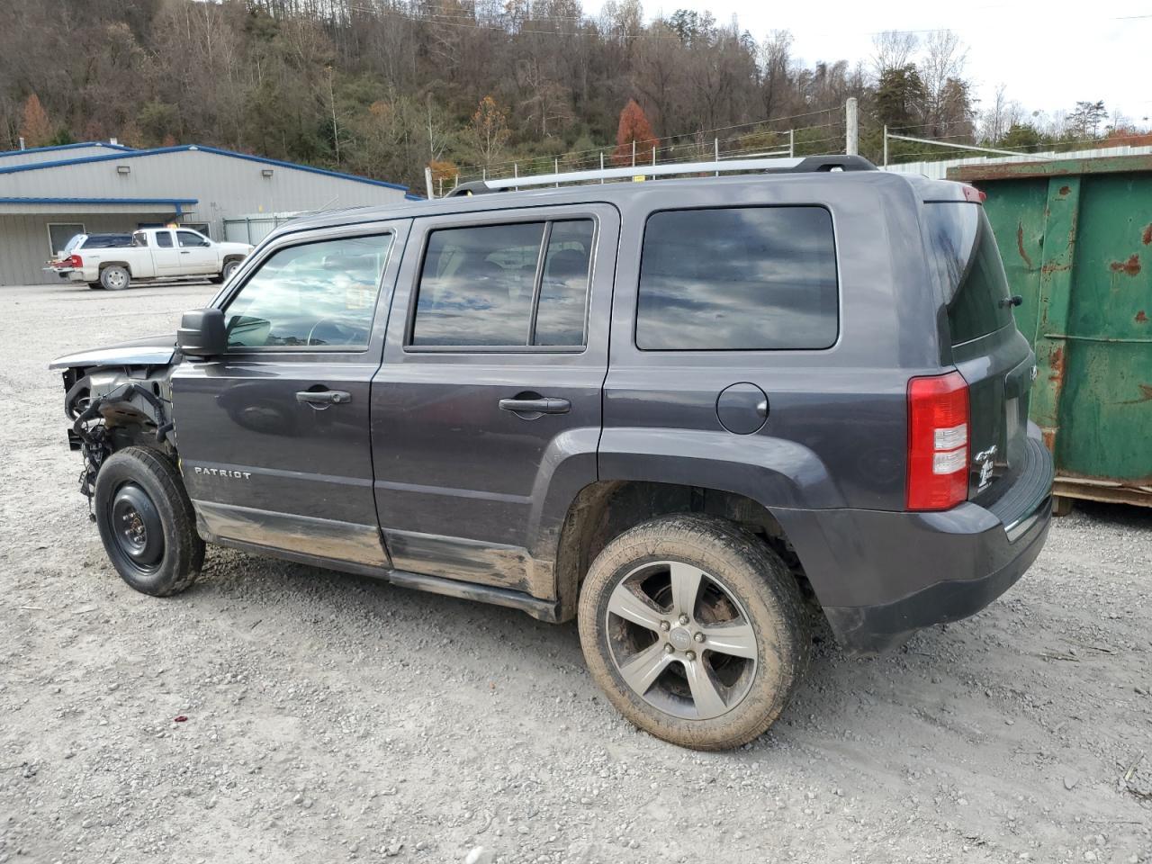 2016 Jeep Patriot Latitude - Фото 2