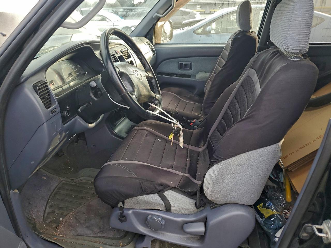 1999 Toyota 4Runner - Фото 7