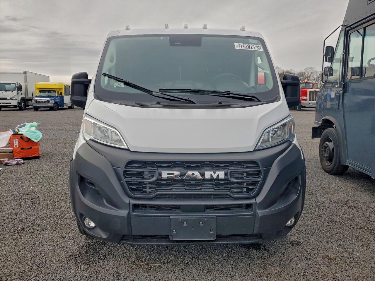2025 Ram Promaster 2500 Delivery Van - Фото 5