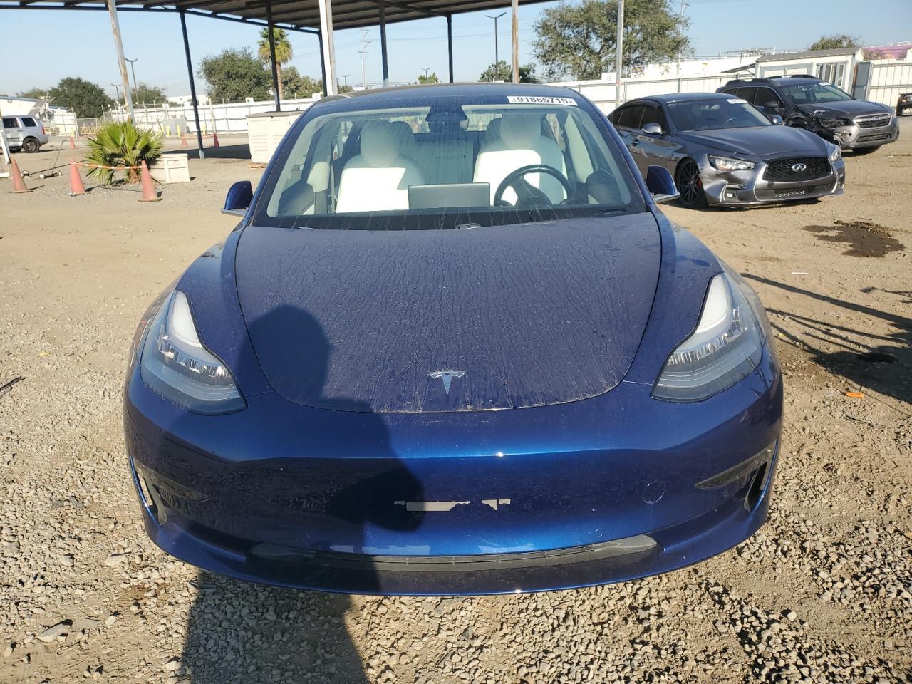2018 Tesla Model 3 - Image 5