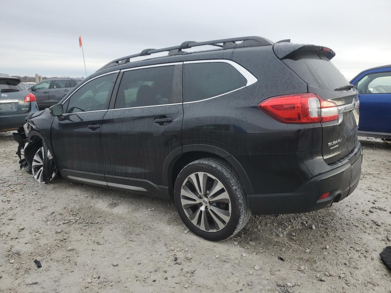 2021 Subaru Ascent Limited - Фото 2