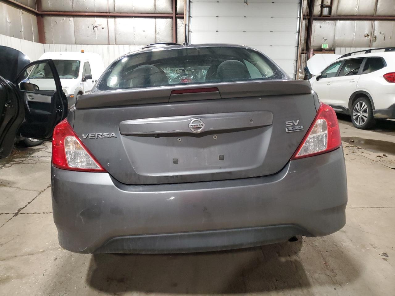 2018 Nissan Versa S - Image 6