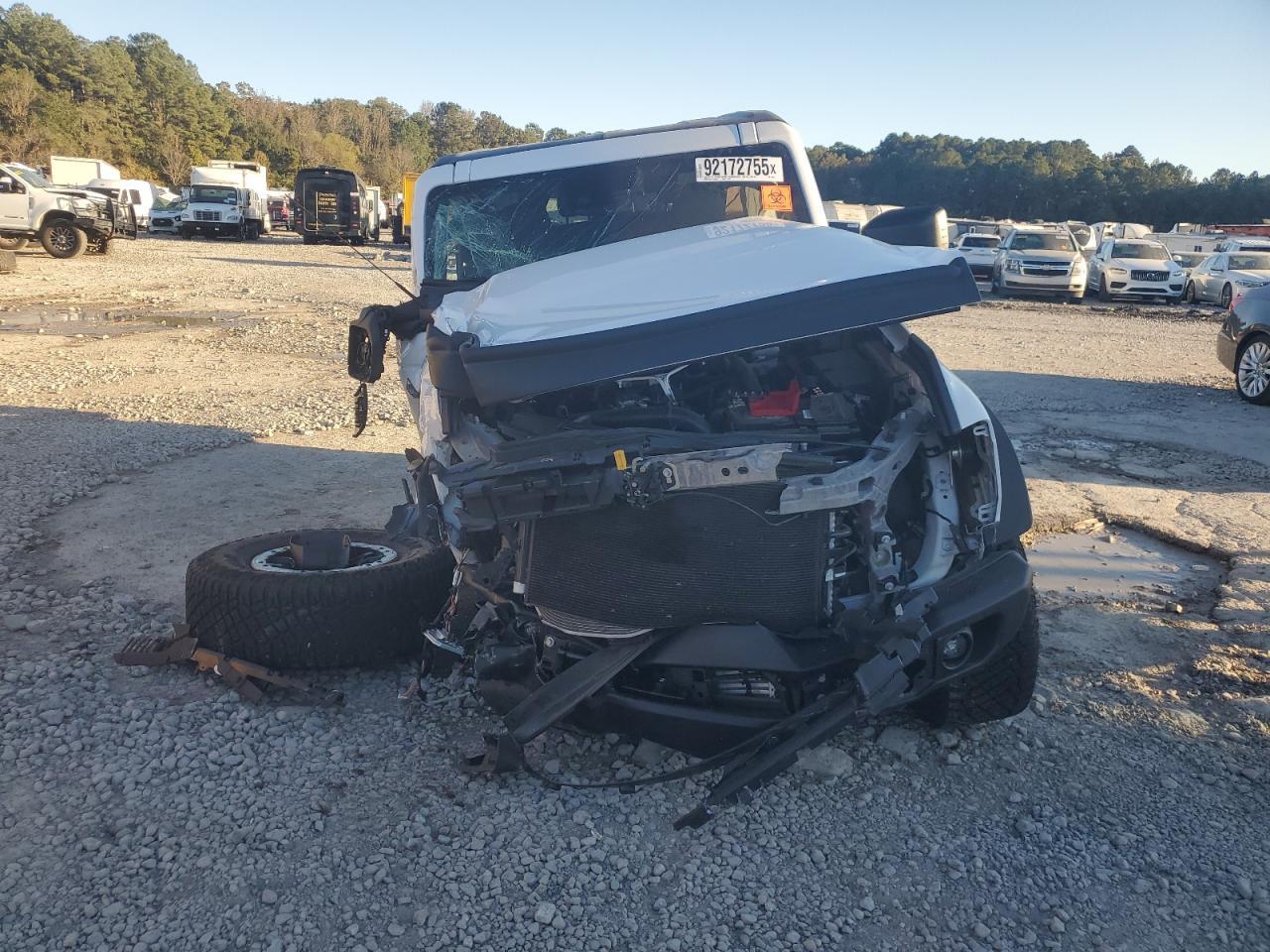 2024 Ford Bronco Black Diamond - Image 5