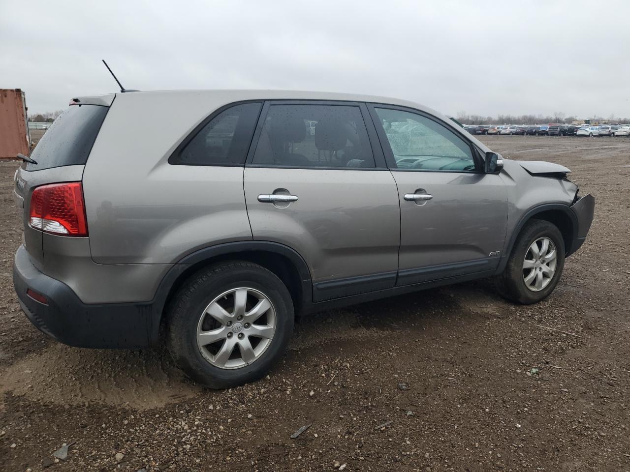 2011 Kia Sorento Base - Фото 3