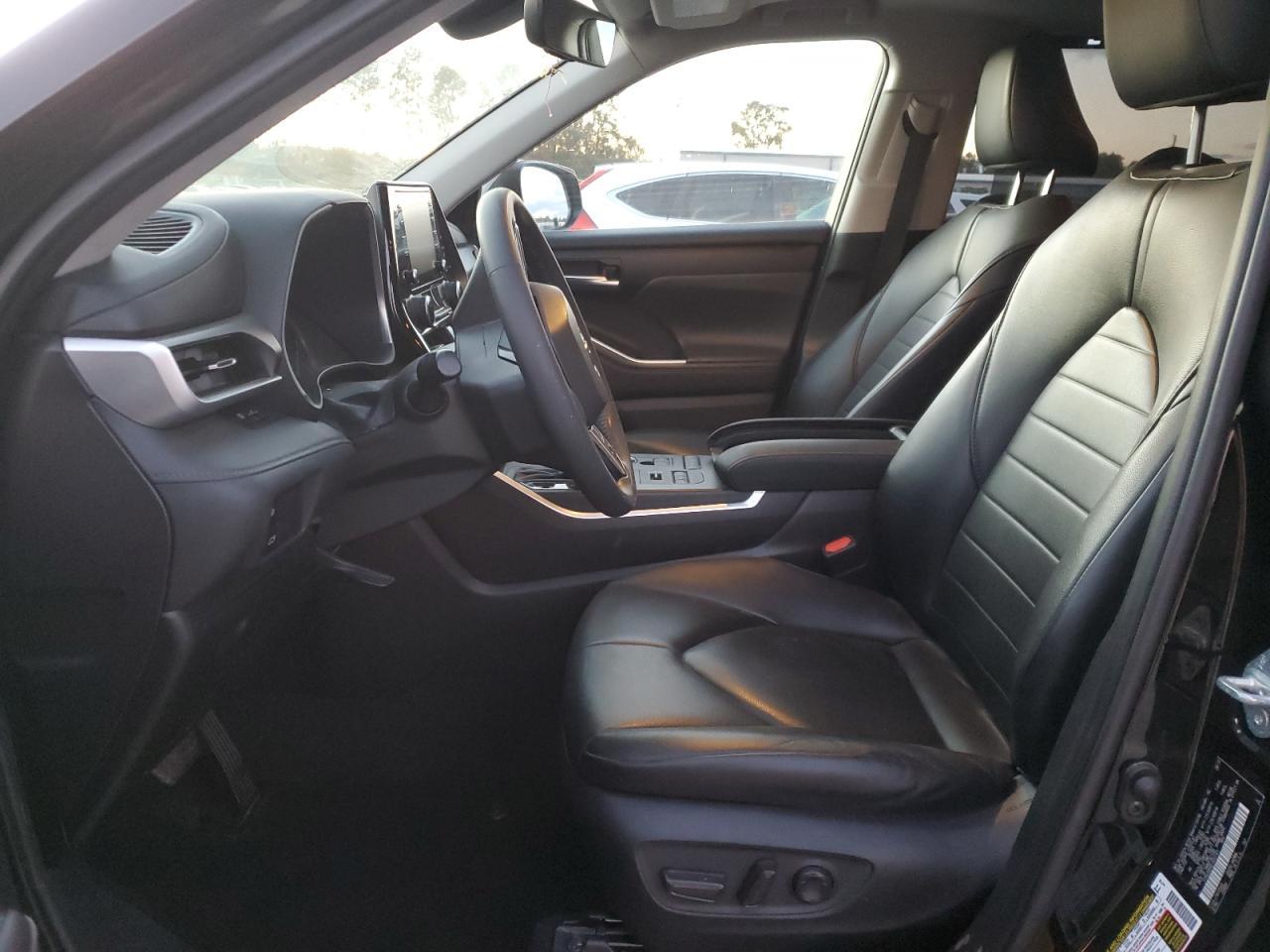 2020 Toyota Highlander Xle - Image 7