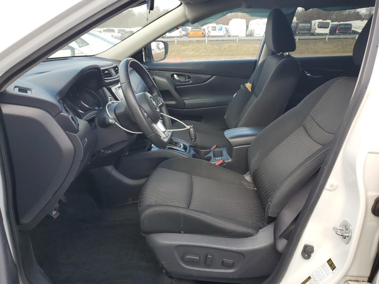 2019 Nissan Rogue S - Фото 7