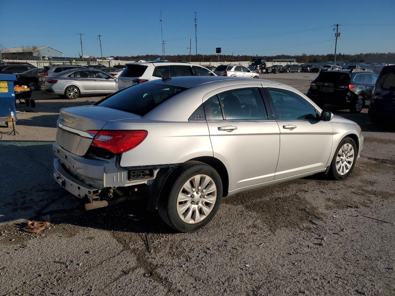 2012 Chrysler 200 Lx - Фото 3