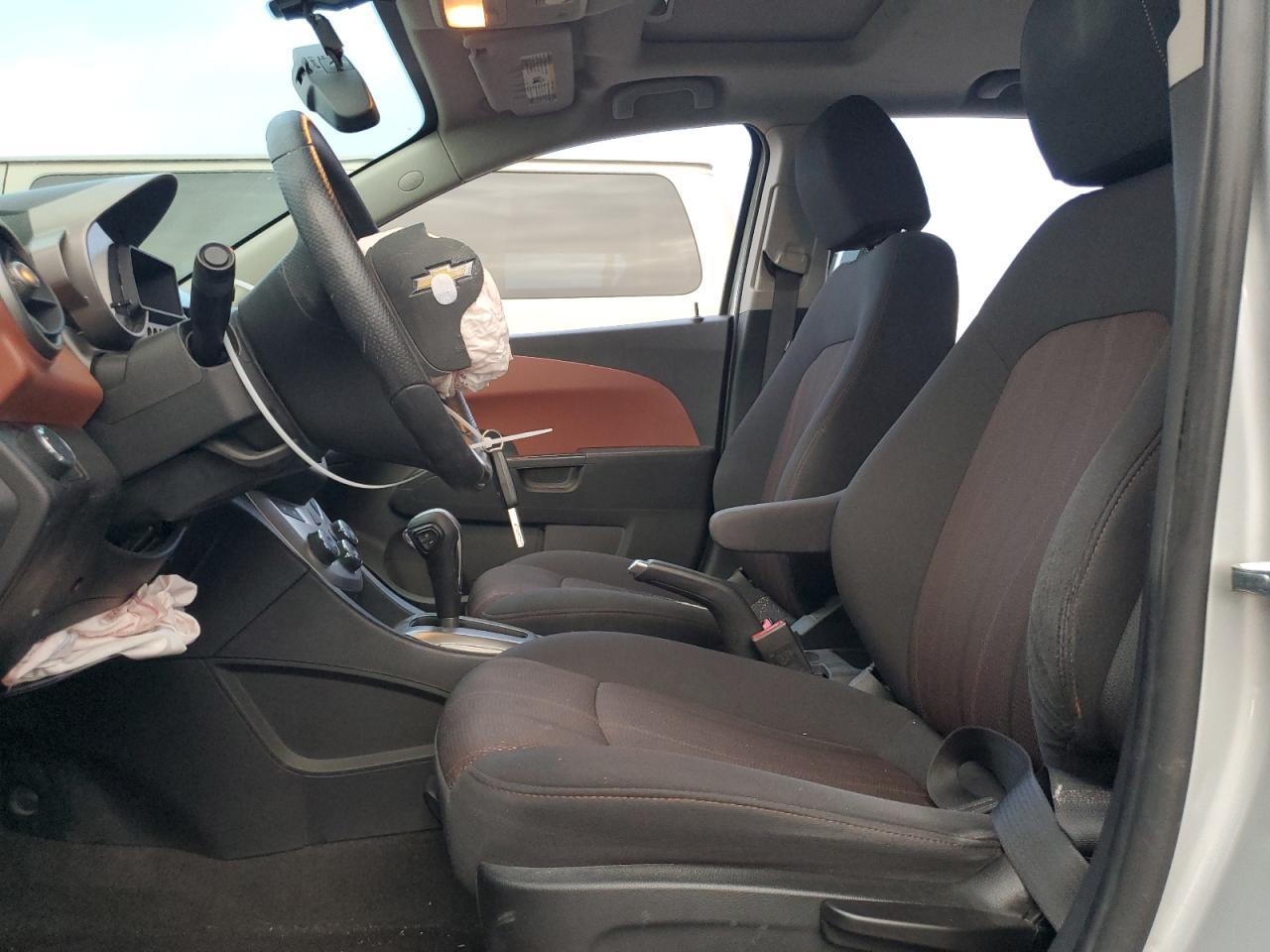 2014 Chevrolet Sonic Lt - Фото 7