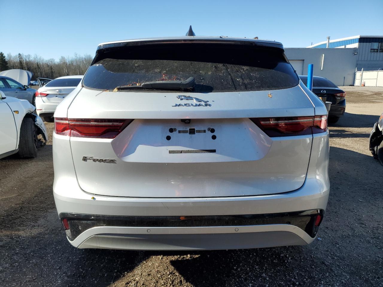 2022 Jaguar F-Pace R-Dynamic S - Image 6