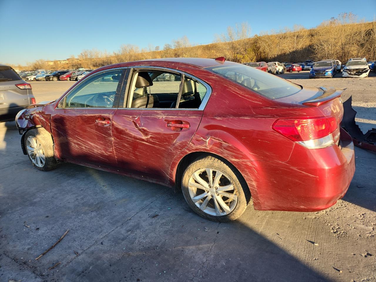 2013 Subaru Legacy 2.5I Limited - Фото 2