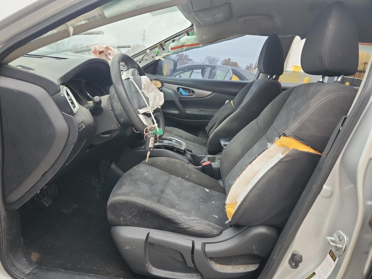 2015 Nissan Rogue S - Image 7