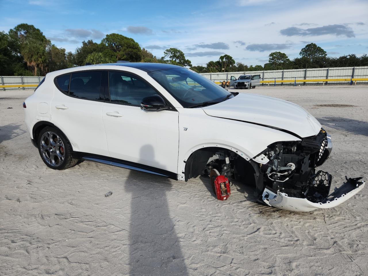 2024 Alfa Romeo Tonale Ti - Фото 4