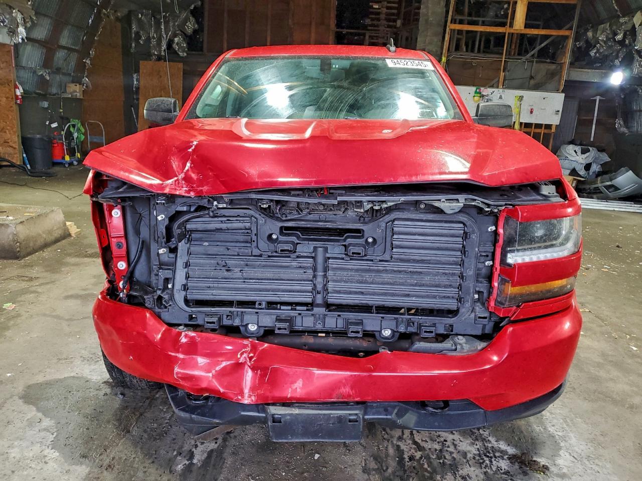 2018 Chevrolet Silverado K1500 Custom - Image 5