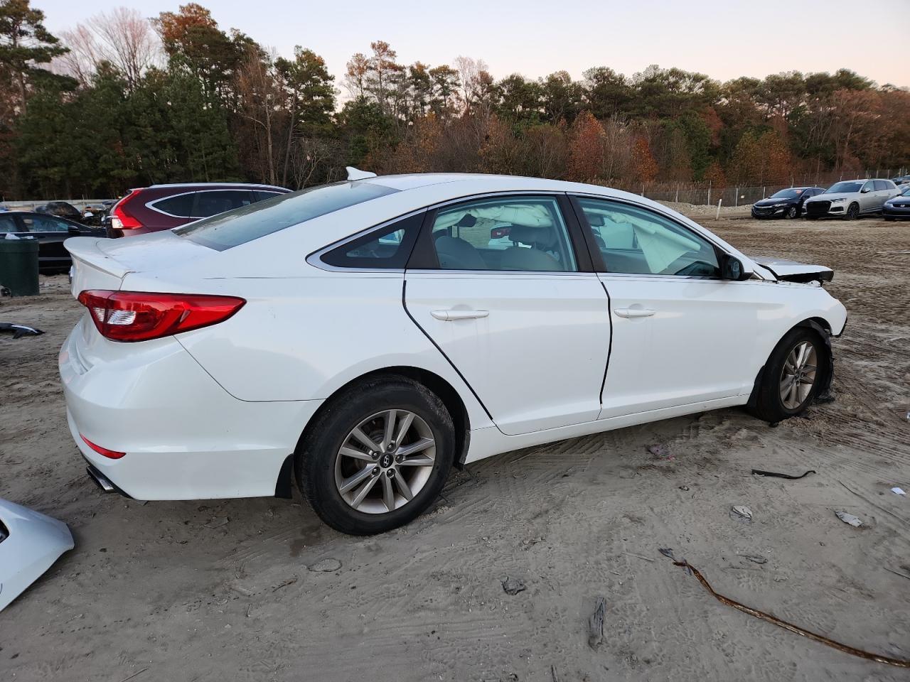 2016 Hyundai Sonata Se - Image 3