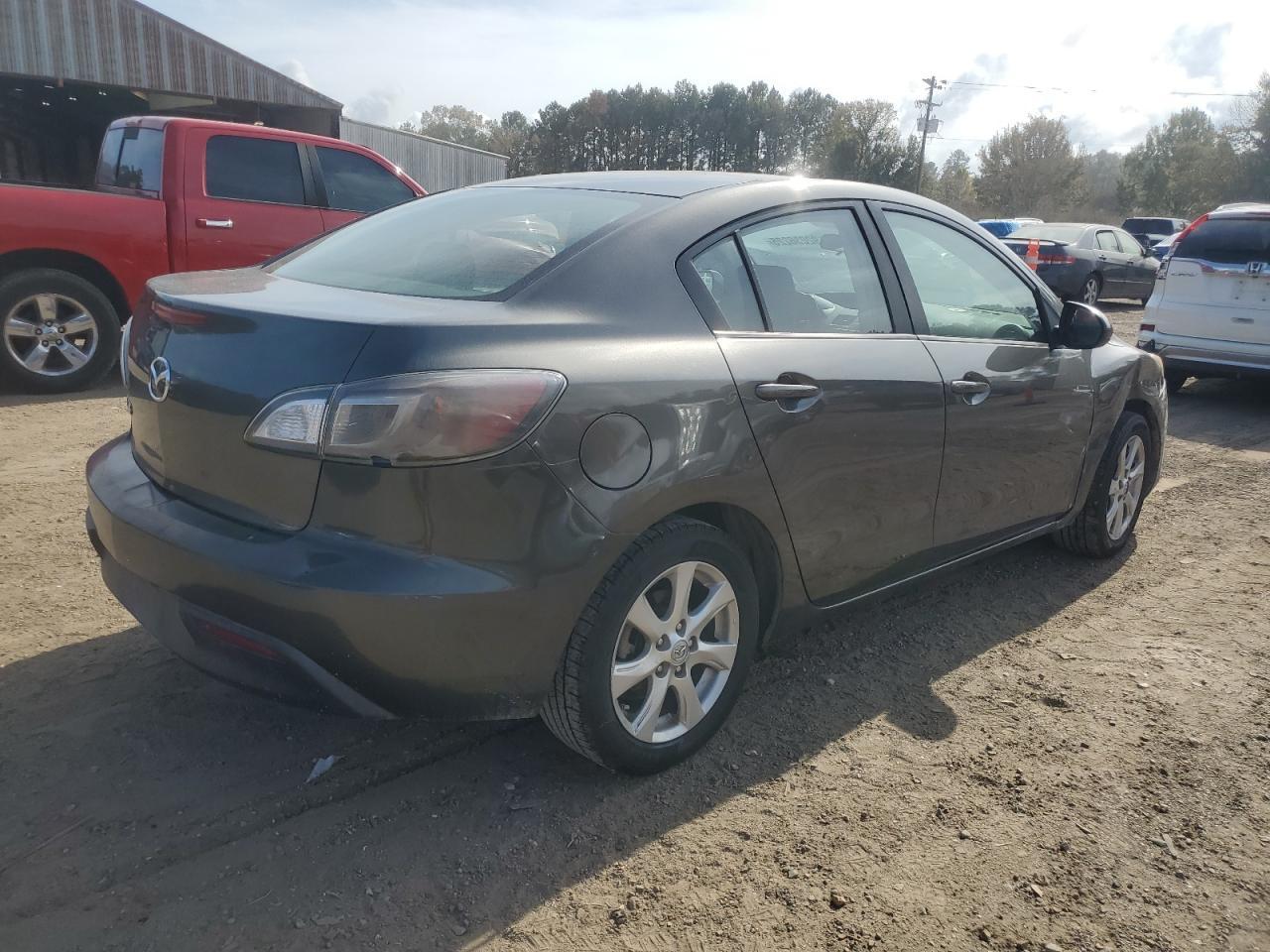 2011 Mazda 3 - Фото 3