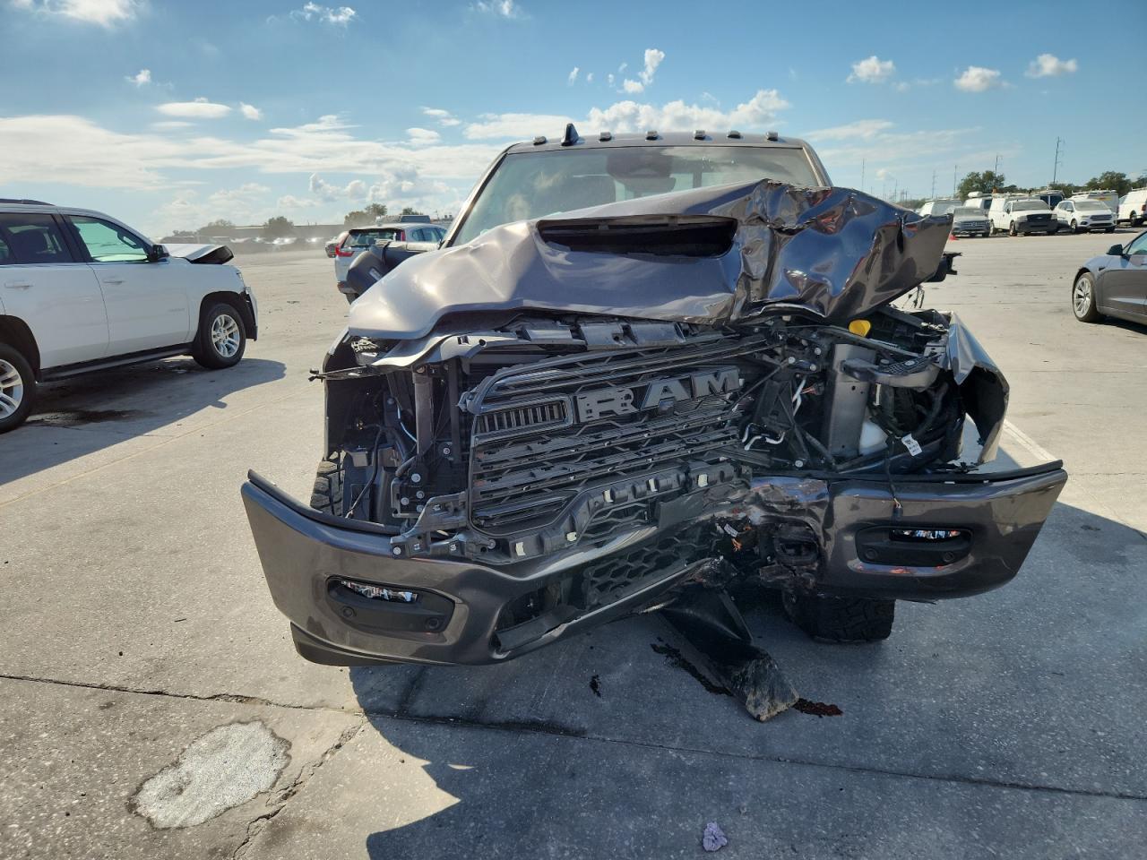 2025 Ram 2500 Laramie - Фото 5