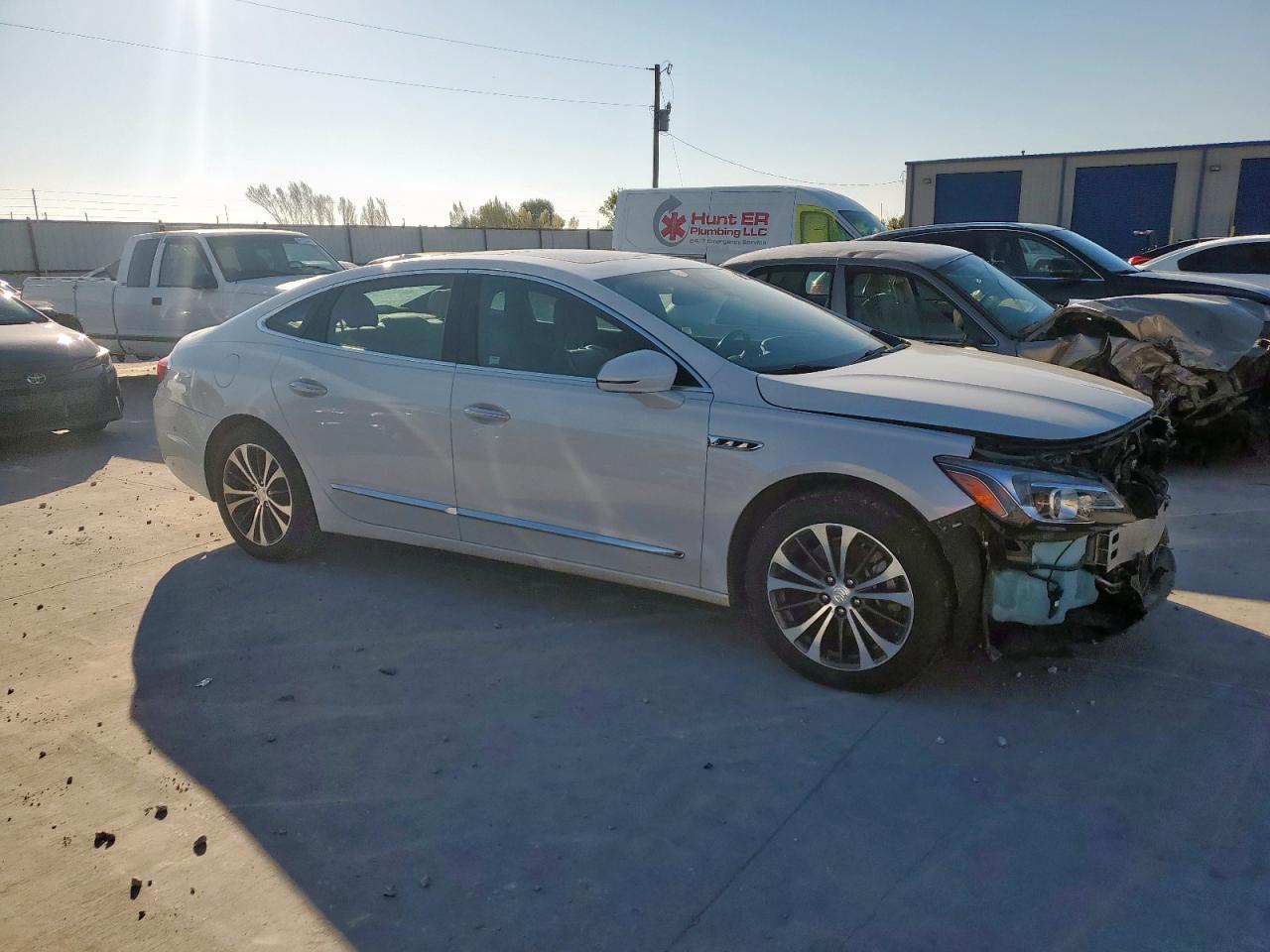 2017 Buick Lacrosse Premium - Image 4