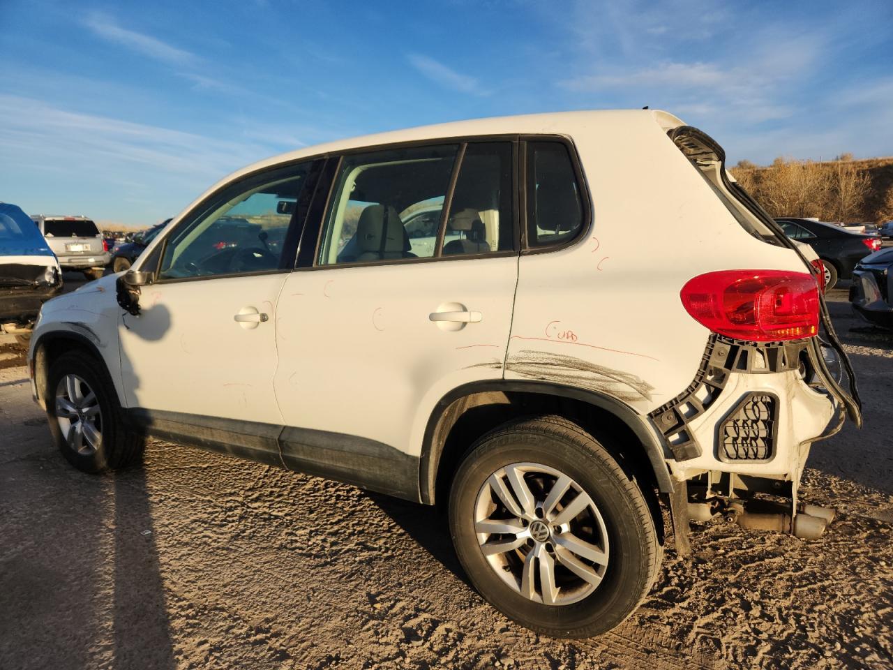2014 Volkswagen Tiguan S - Image 2