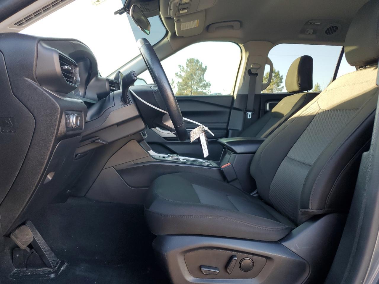 2022 Ford Explorer Xlt - Image 7